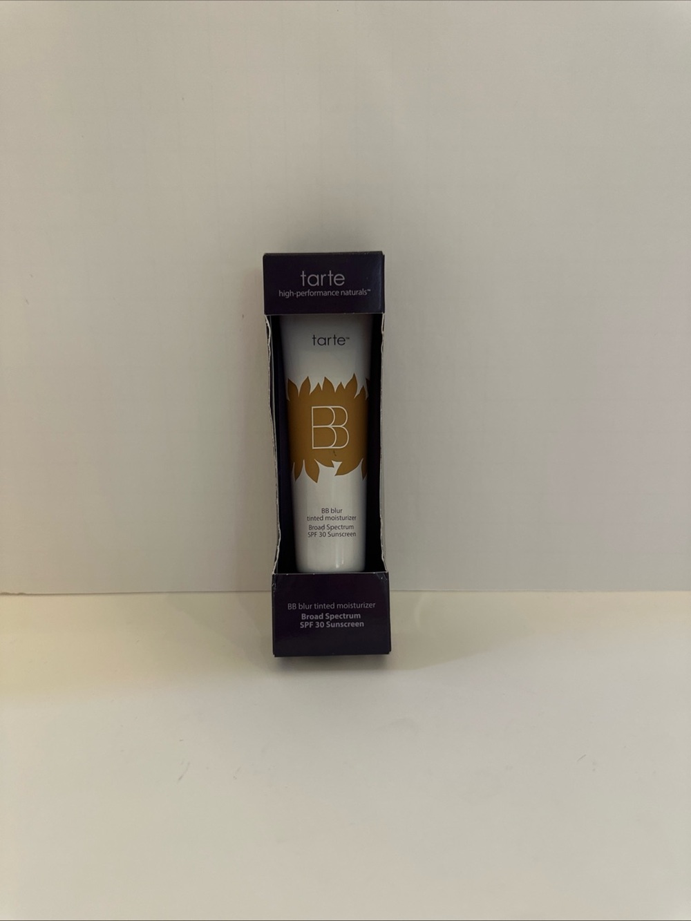 Tarte BB Blur  Tinted Moisturizer SPF 30 Sunscreen (MEDIUM-TAN) New